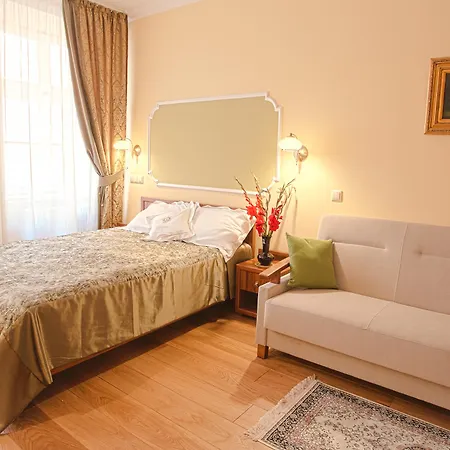 Grodzka 21 Aparthotel 3*