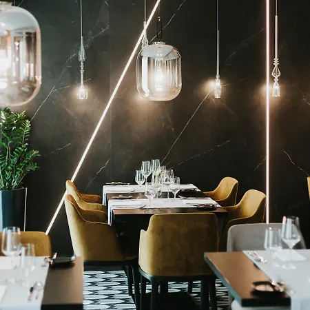 Focus Premium 4* Krakow