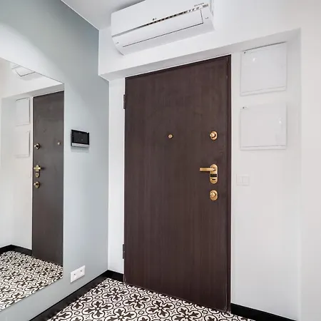 Kasztelanska Old Town Deluxe Wawelofts Apartment Krakow