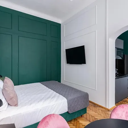 Wawel Boutique - Old Town Aparthotel Krakow