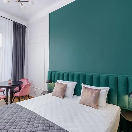 Aparthotel Wawel - Old Town