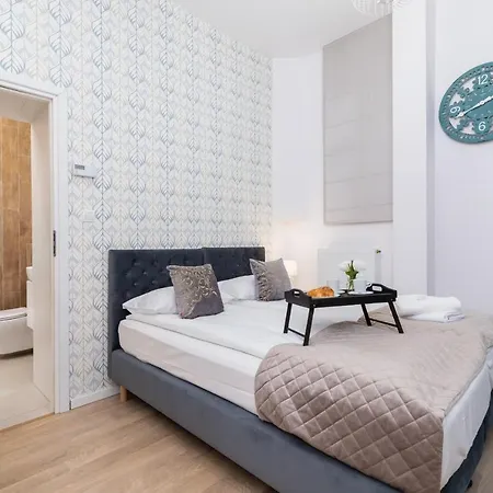 Beautiful Dietla By Renters Cracovia