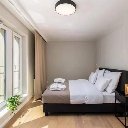 Exclusive Lubicz 40 Hotel apartamentowy *