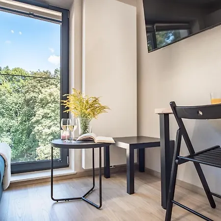 Iron Apartamento