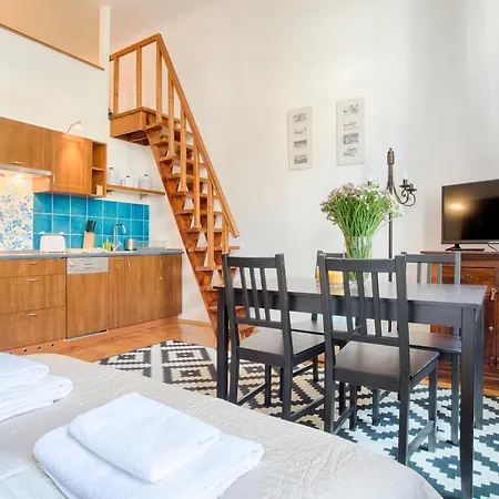 Apartment Tyzenhauz Economy Krakow