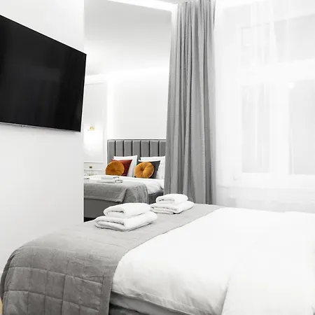 Househost Apartment: Sw.gertrudy 10/2.11 * Krakow