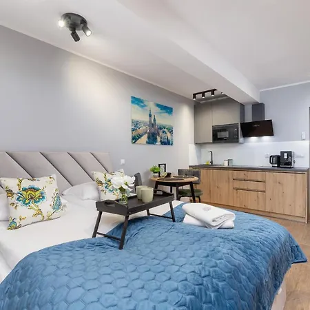 Apartment Underground Kielecka Rondo Mogilskie By Renters *