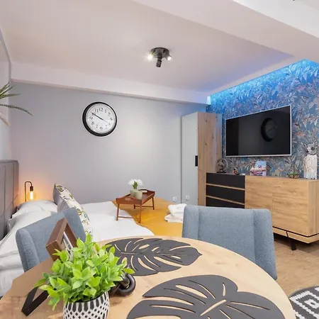 Apartment Underground Kielecka Rondo Mogilskie By Renters