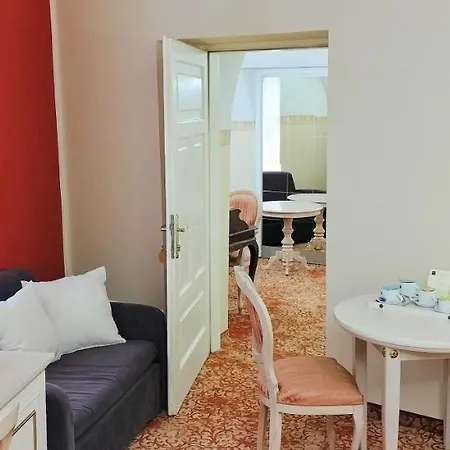 Great Polonia Old Town 4*