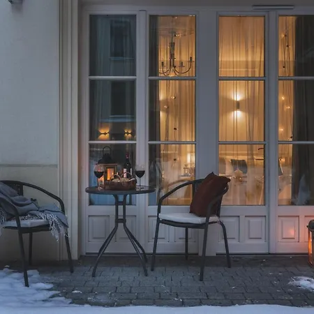 Lejlighed Atrium - Old Town Luxury - By Upstairs *