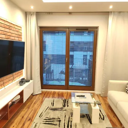 Szafrana 5b By Homeprime Kraków