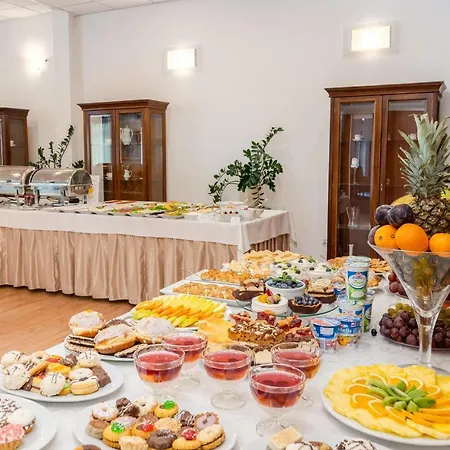 Hotel Artur 3*