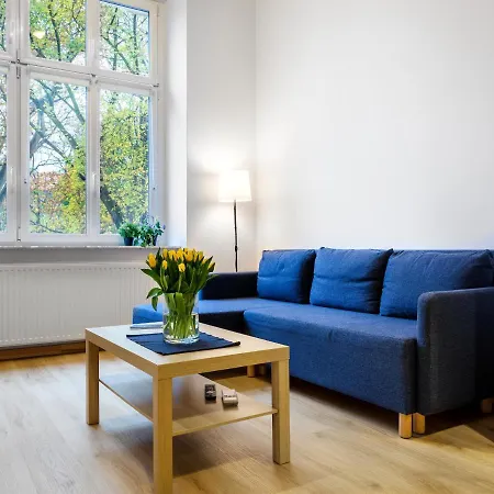 Tyzenhauz Economy Apartment *