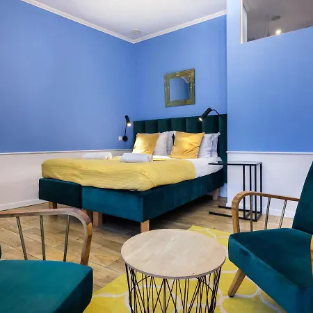 Apartment Tyzenhauz Economy