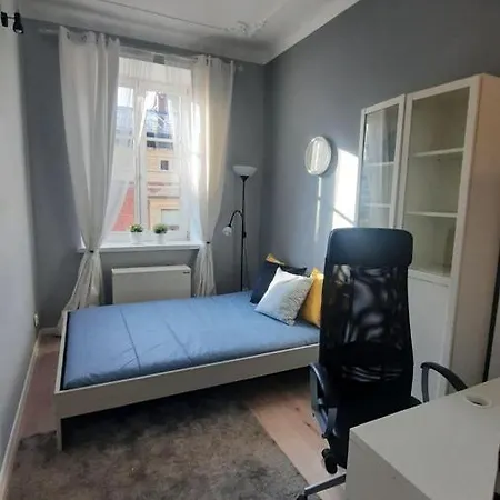 Urban Nest Szewska 21-5