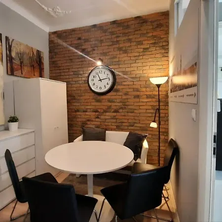 Urban Nest Szewska 21-5 Apartment Krakow