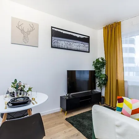 Apartment Cloud9 - Barska 69 *