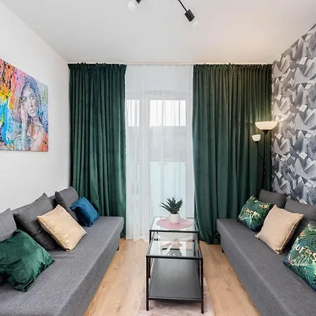Apartament Kolorowe Balkony Czyzewskiego 3 Apartment Krakow