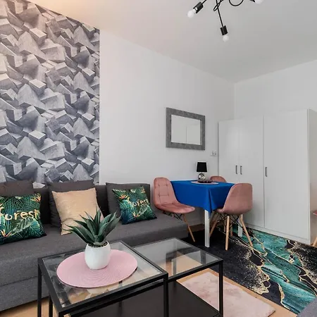 Apartment Apartament Kolorowe Balkony Czyzewskiego 3 *