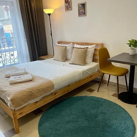 Bubble Apartment *