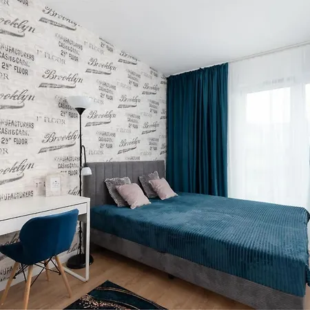 Apartament Kolorowe Balkony Czyzewskiego 3 * Krakow