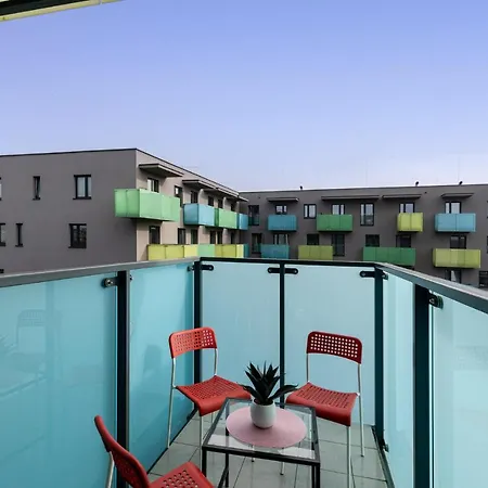 Apartament Kolorowe Balkony Czyzewskiego 3 Apartment Krakow