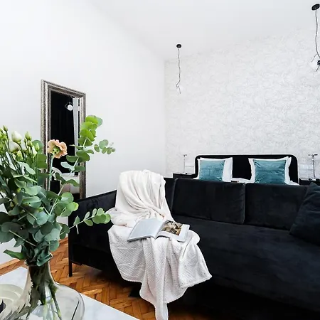 Crystal House Ii - Loftaffair Collection Apartment *