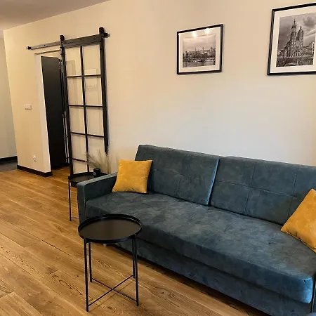 Apartment Pm. *