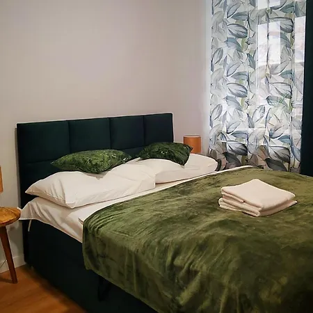 Hugo Eden Apartament