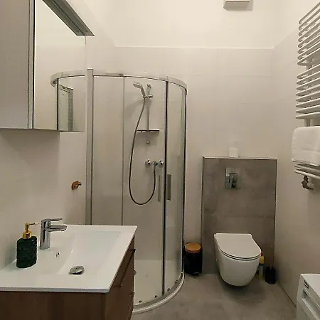 Hugo Eden Apartament