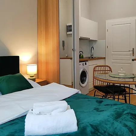 Apartament Hugo Eden *