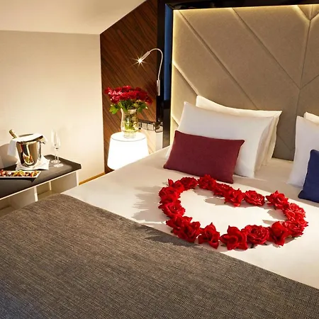 Inx Design Otel 4*