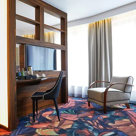 Inx Design Otel 4*