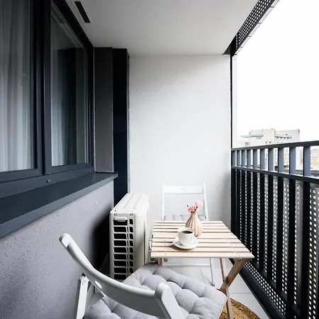 Apartment Native Barska 69 Krakow