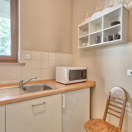 Tyzenhauz Economy Apartment *