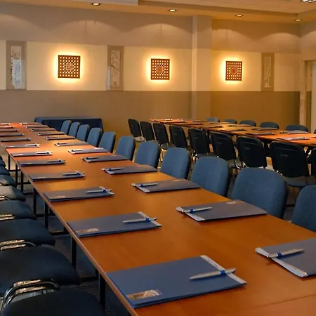 Crown Piast & Otel