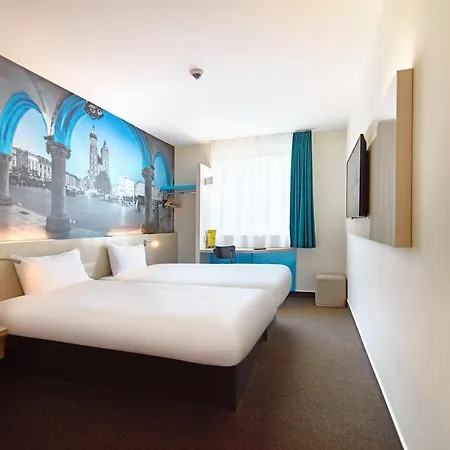Centrum Hotel 2*