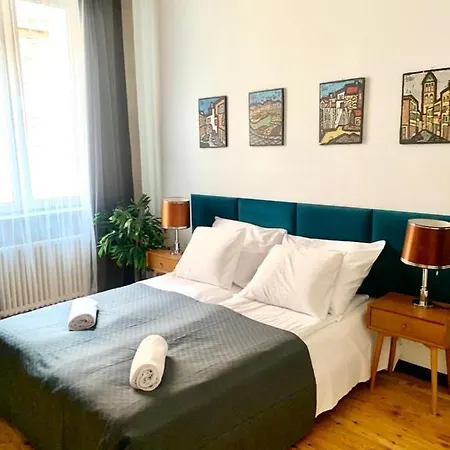 Florianska Deluxe With Air Condition Krakow