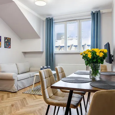 Apartment Tyzenhauz Rakowicka Street Krakow