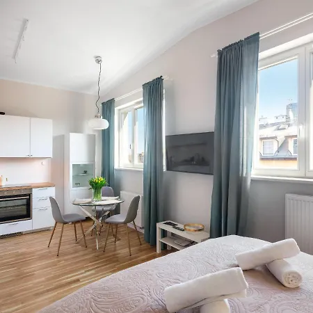 Apartment Tyzenhauz Rakowicka Street Krakow
