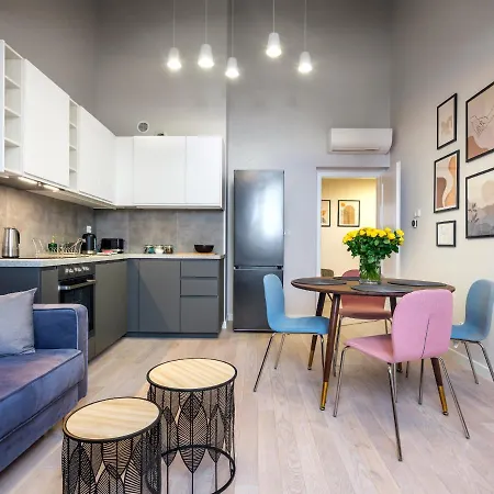 Tyzenhauz Rakowicka Street Apartment
