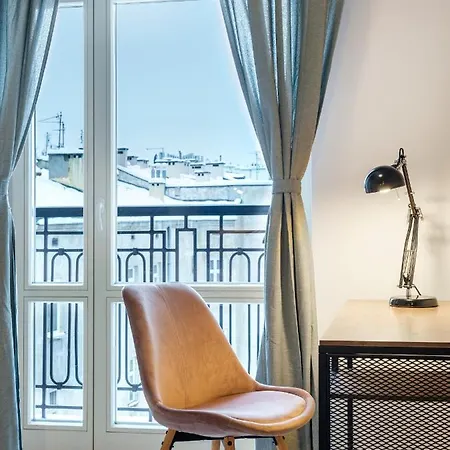 Tyzenhauz Rakowicka Street Apartment