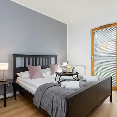Apartment Luxurious Rakowicka By Renters Prestige Krakow