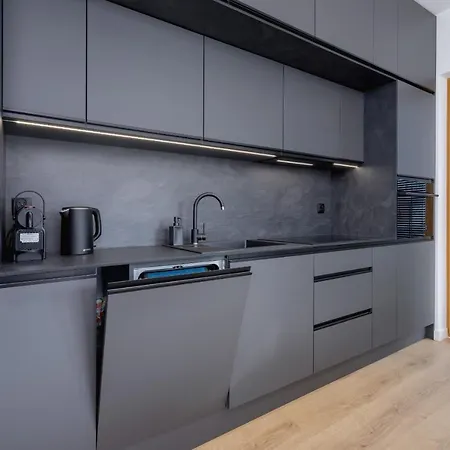 Luxurious Rakowicka By Renters Prestige Apartment *
