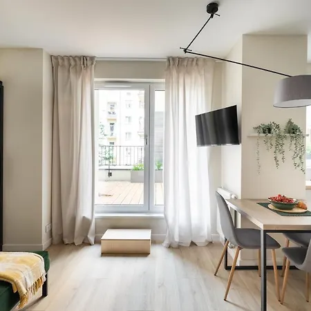 No 7 Terrace Apartment