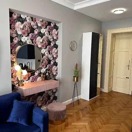 Premium In Spiski Palace Apartment *