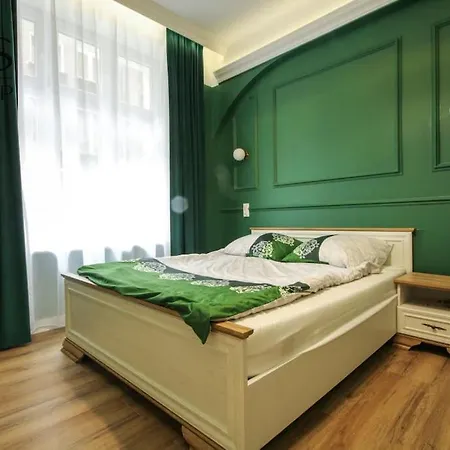 Apartment Comfortable Close To The Main Square