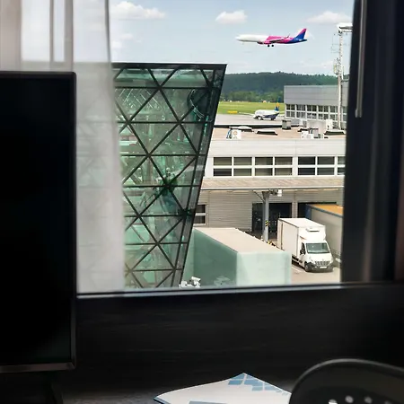 Otel Hilton Garden Airport