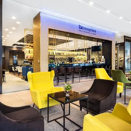 Hilton Garden Airport Otel