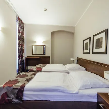 Rezydent Hotel